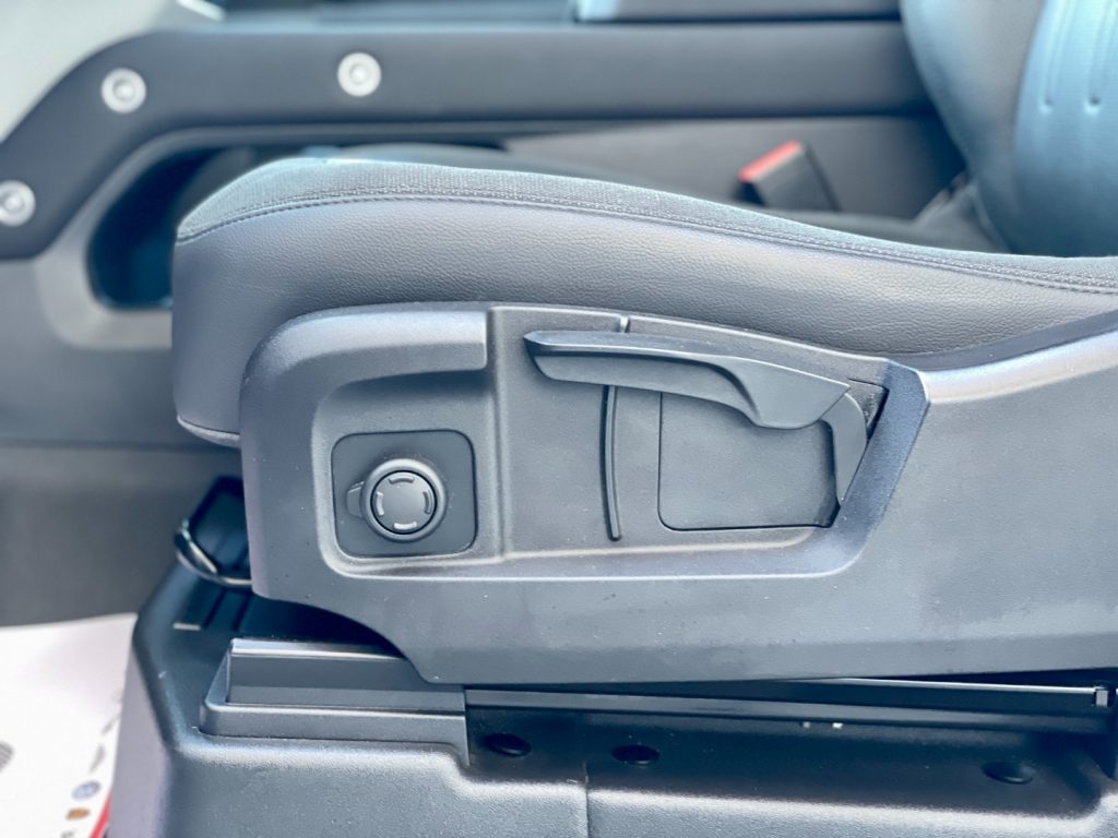 LAND ROVER Defender 90 3.0D I6 250cv MHEV AWD Auto S - 25