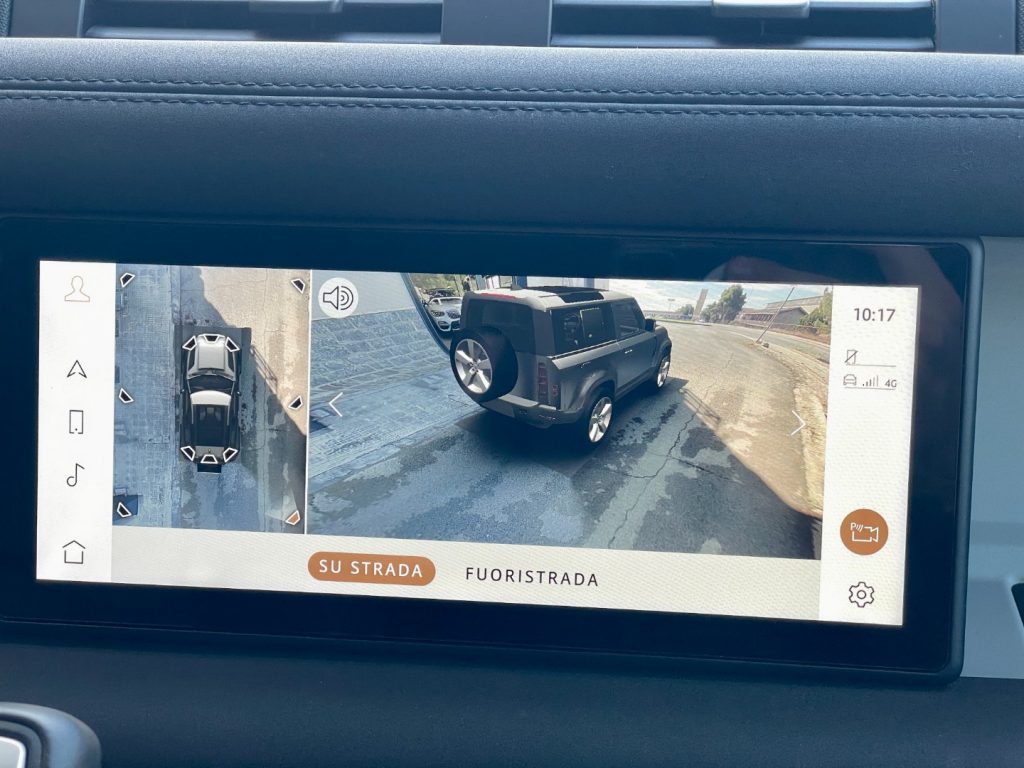 LAND ROVER Defender 90 3.0D I6 250cv MHEV AWD Auto S - 10