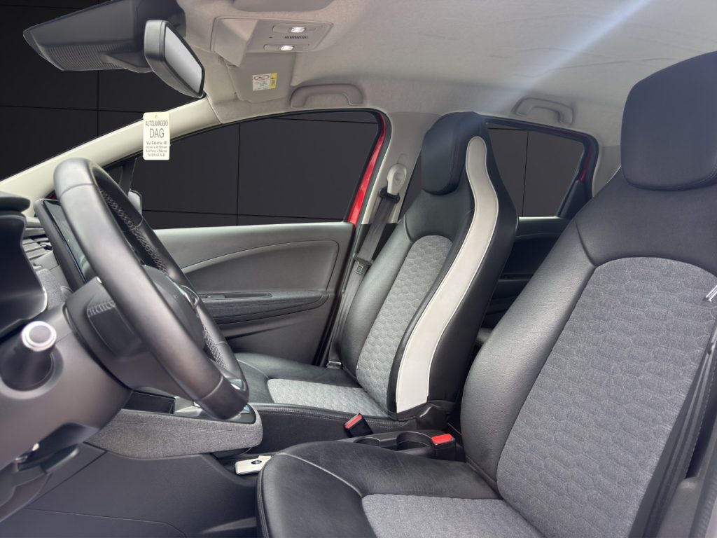 RENAULT ZOE Intens R135 - 9