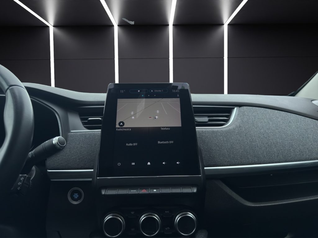 RENAULT ZOE Intens R135 - 16