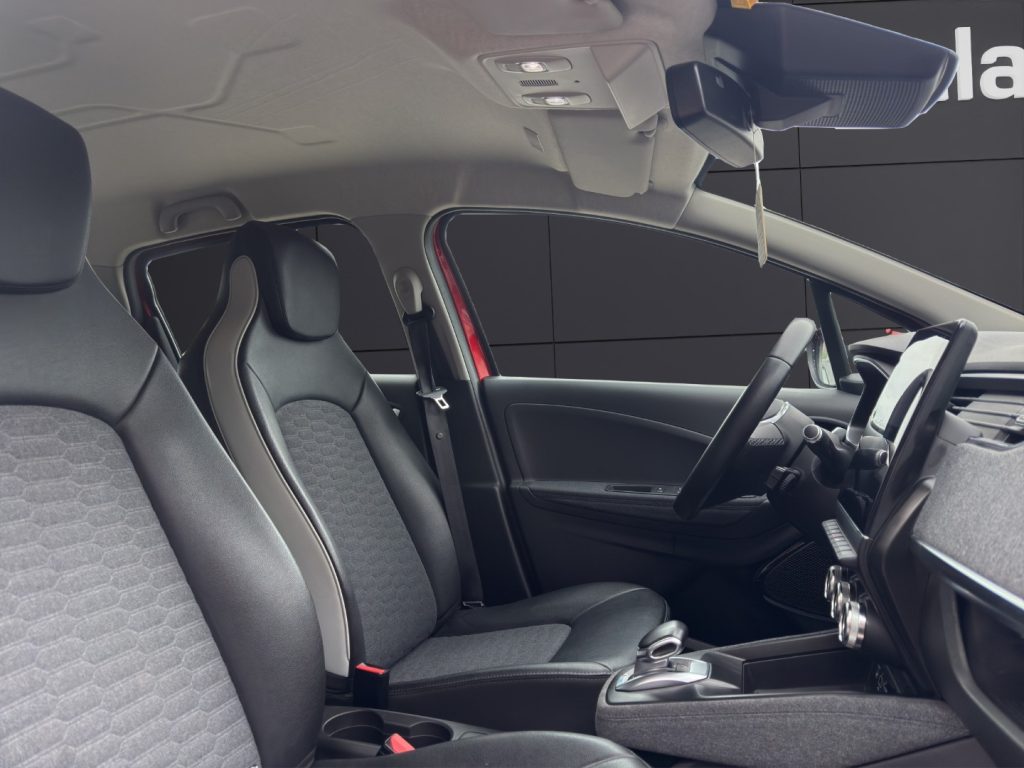 RENAULT ZOE Intens R135 - 18