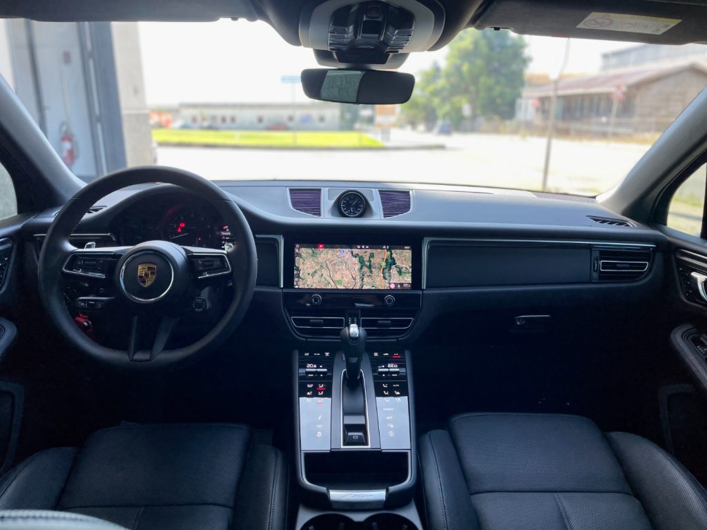 PORSCHE Macan 2.0i (Tetto/PASM/Sed.Vent./FULL-3.100 km) - 31