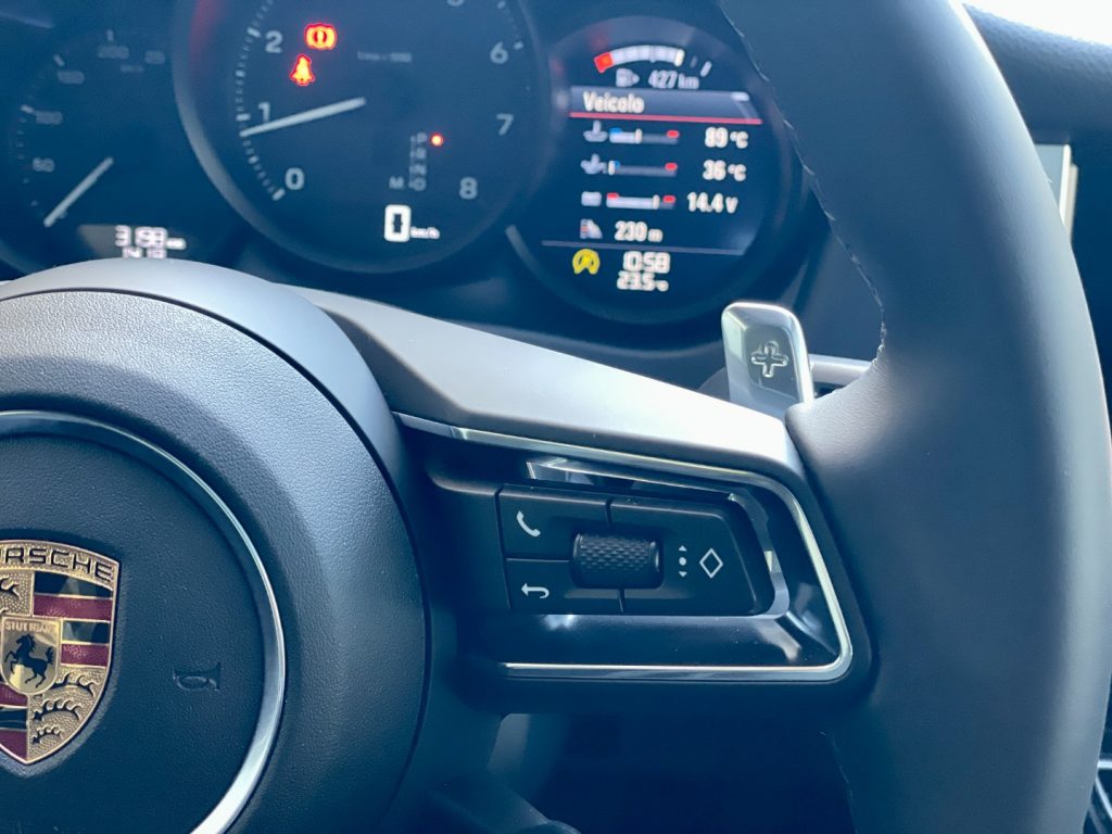 PORSCHE Macan 2.0i (Tetto/PASM/Sed.Vent./FULL-3.100 km) - 27