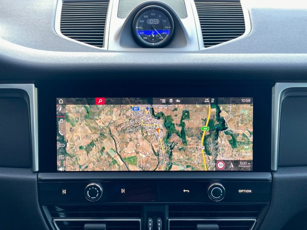 PORSCHE Macan 2.0i (Tetto/PASM/Sed.Vent./FULL-3.100 km) - 8