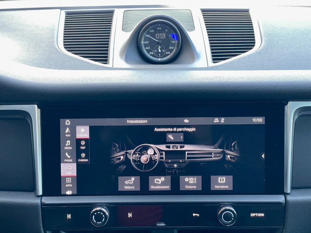 PORSCHE Macan 2.0i (Tetto/PASM/Sed.Vent./FULL-3.100 km) - 32