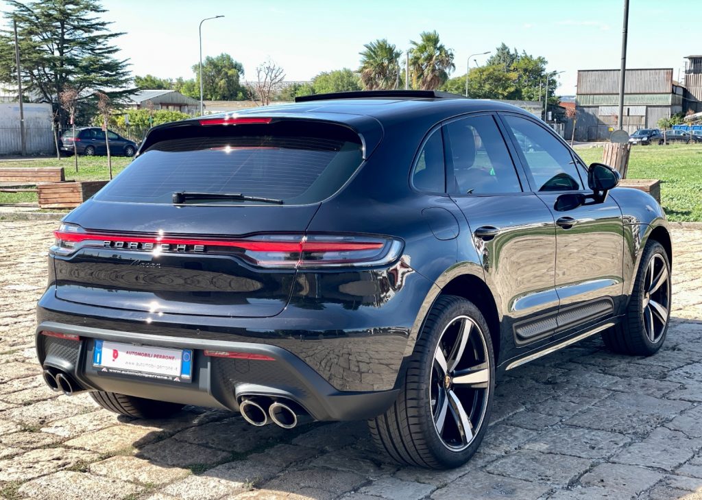 PORSCHE Macan 2.0i (Tetto/PASM/Sed.Vent./FULL-3.100 km) - 14
