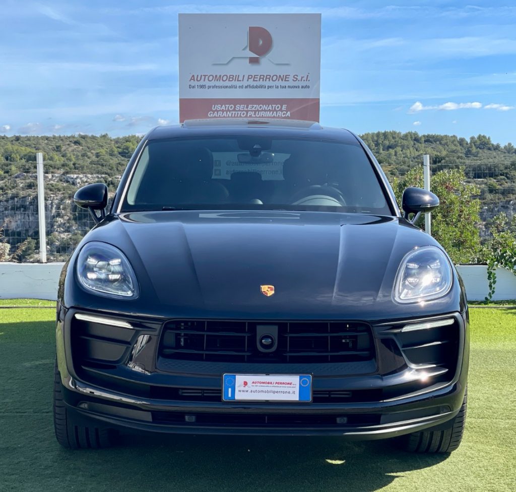 PORSCHE Macan usata a Castellaneta, Automobili Perrone Srl