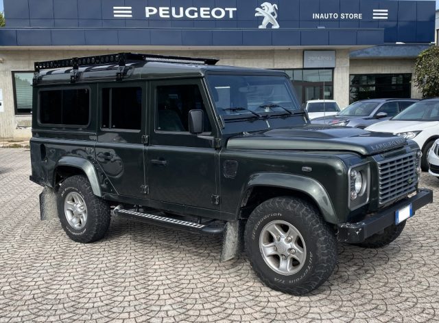 LAND ROVER Defender 110 2.4 TD4 Station Wagon SE 