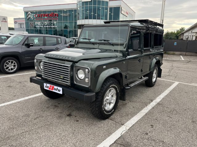 LAND ROVER Defender 110 2.4 TD4 Station Wagon SE 