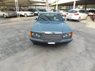 Mercedes-Benz 280 