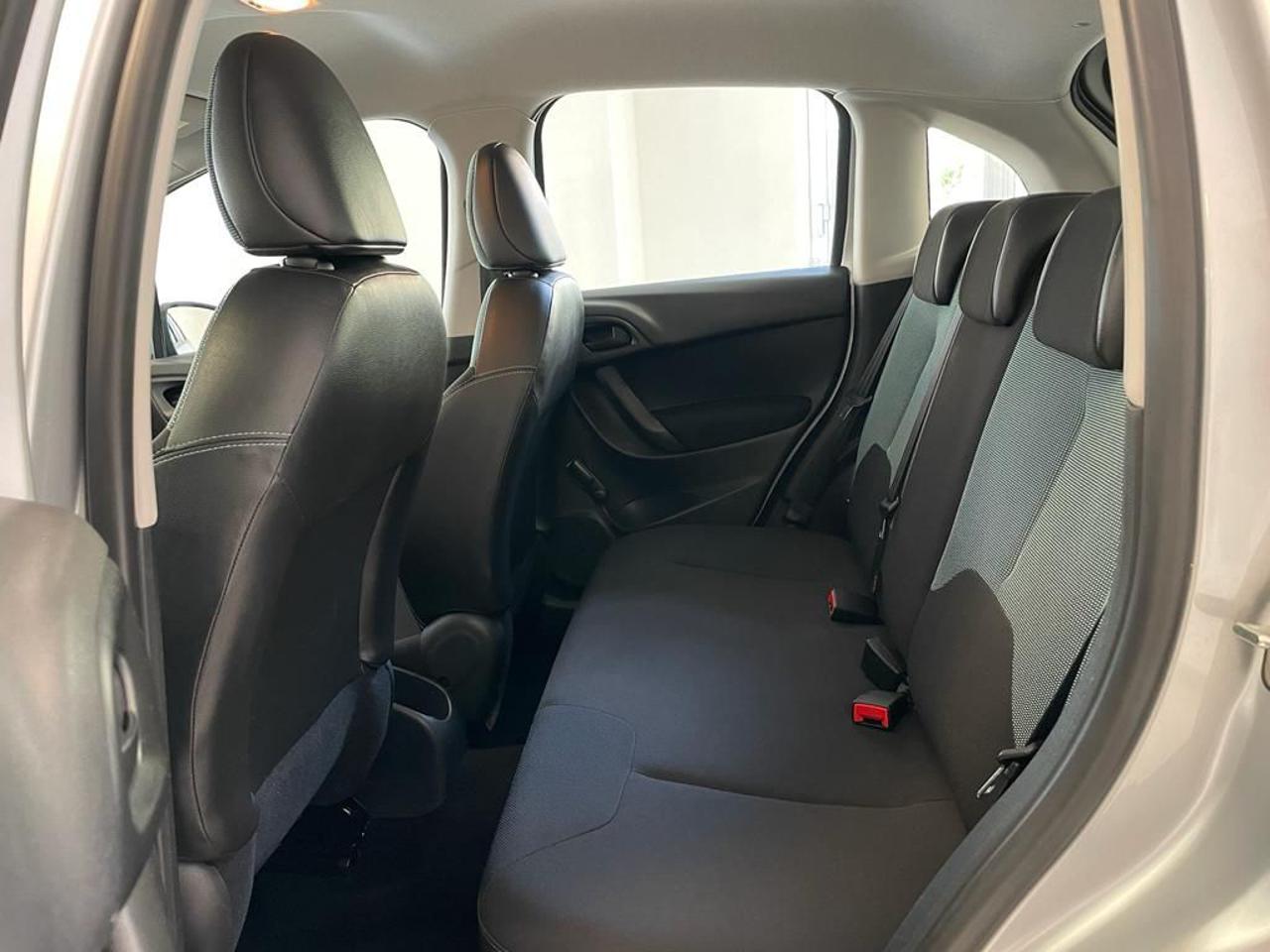 CITROEN C3 PureTech 82 Exclusive Gpl - abitacolo-posteriore