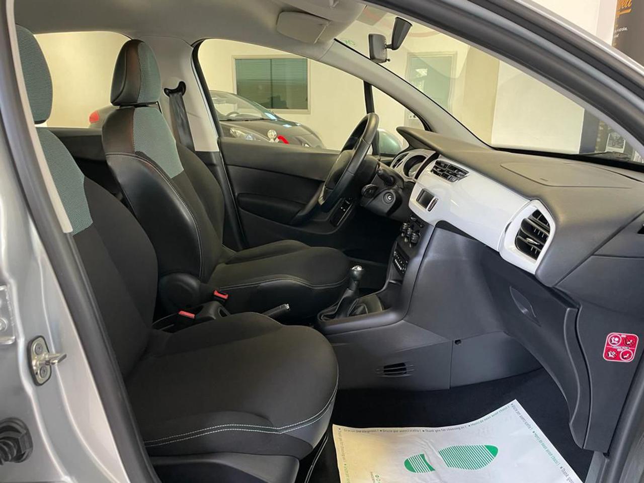 CITROEN C3 PureTech 82 Exclusive Gpl - abitacolo-anteriore