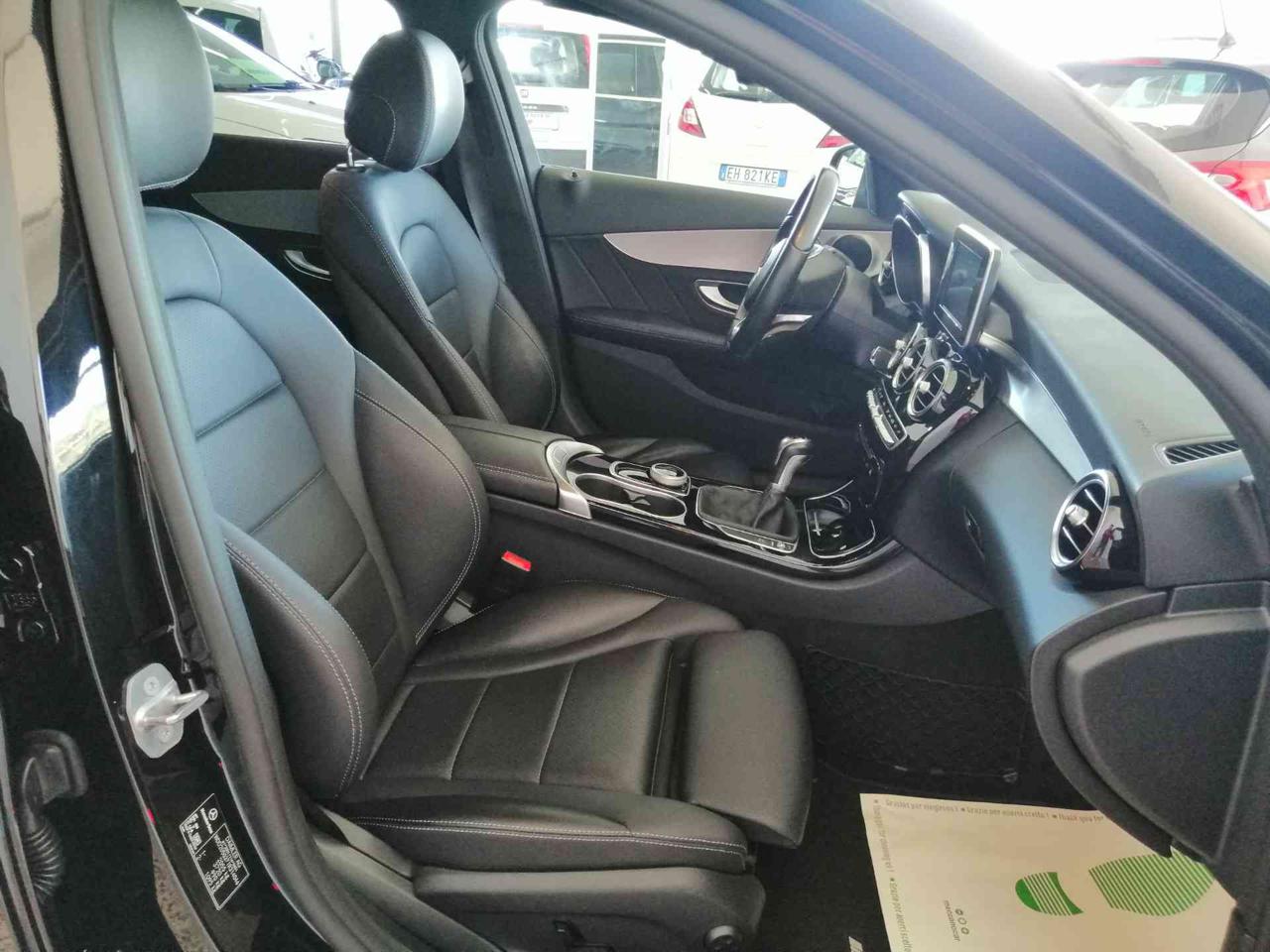 MERCEDES-BENZ C 200 d Premium - abitacolo-anteriore
