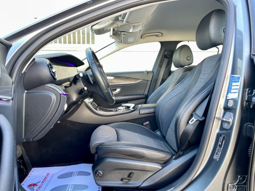 MERCEDES-BENZ E 220 d Sport (Virtual/Navi/Retro/LED) - 6