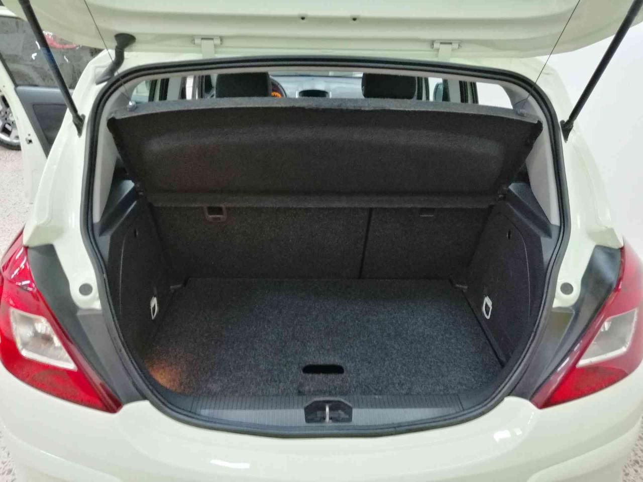 OPEL Corsa 1.3 CDTI 75CV F.AP. 5 porte Elective - bagaglio