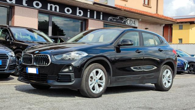 BMW X2 Nero Zaffiro Metalizzato metallizzato