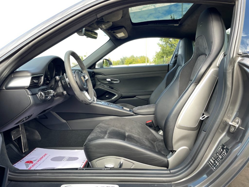 PORSCHE 991 3.0 Carrera 4 GTS Coupé - Porsche Approved - 9