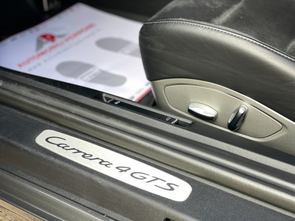 PORSCHE 991 3.0 Carrera 4 GTS Coupé - Porsche Approved - 25