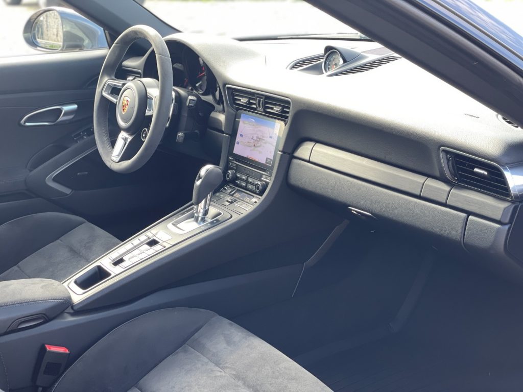 PORSCHE 991 3.0 Carrera 4 GTS Coupé - Porsche Approved - 11