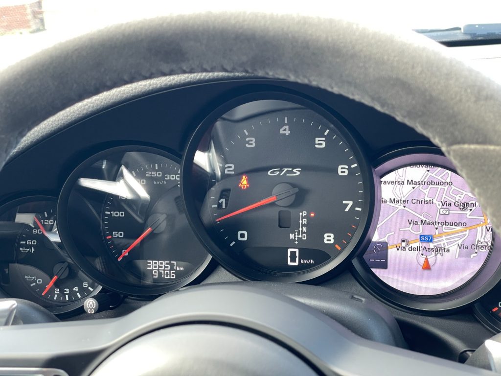 PORSCHE 991 3.0 Carrera 4 GTS Coupé - Porsche Approved - 29