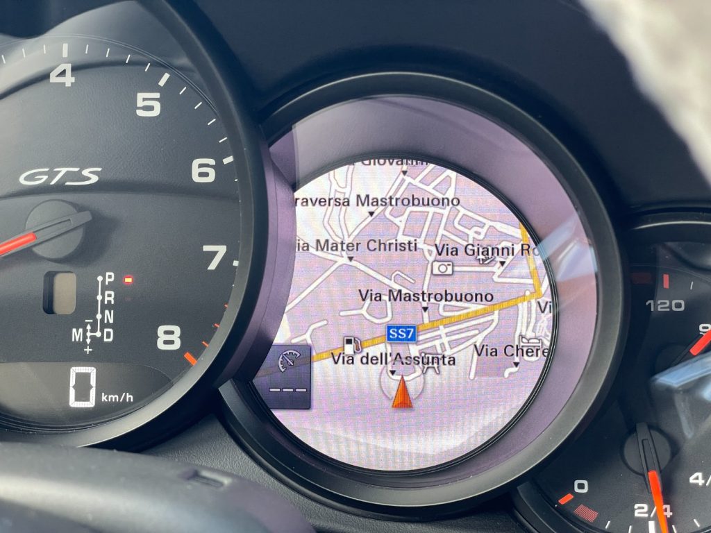 PORSCHE 991 3.0 Carrera 4 GTS Coupé - Porsche Approved - 33