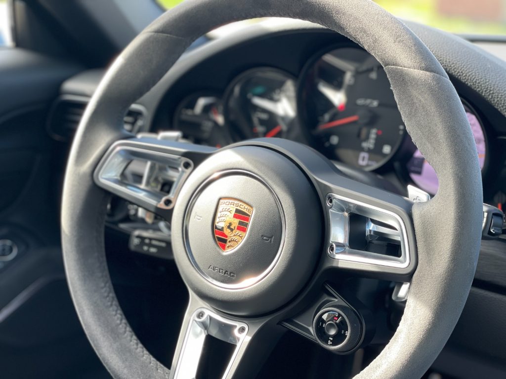 PORSCHE 991 3.0 Carrera 4 GTS Coupé - Porsche Approved - 34