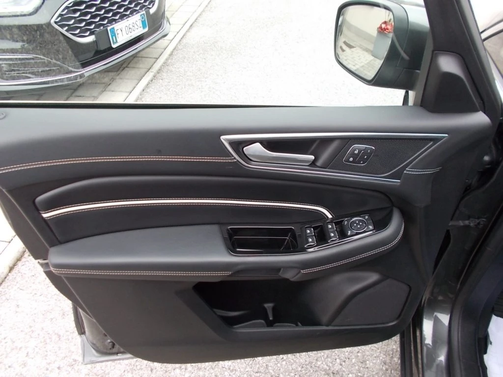 FORD S-Max 2.0 EcoBlue 150CV Aut.7p. Vignale - 19