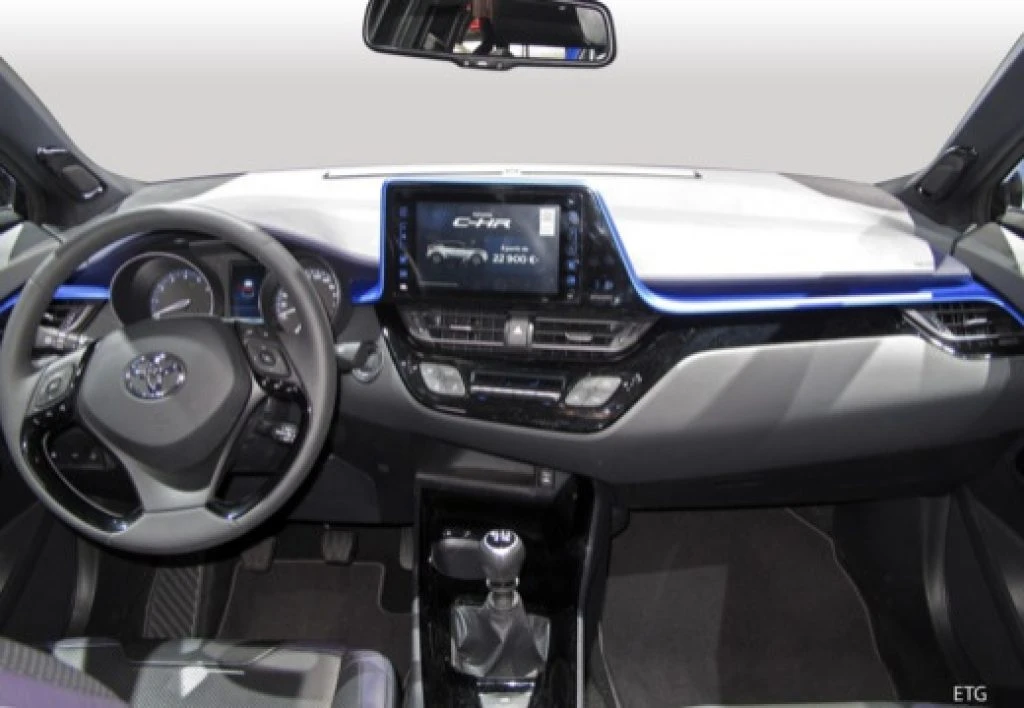 TOYOTA C-HR 1.8h Business 2wd E-cvt - 2