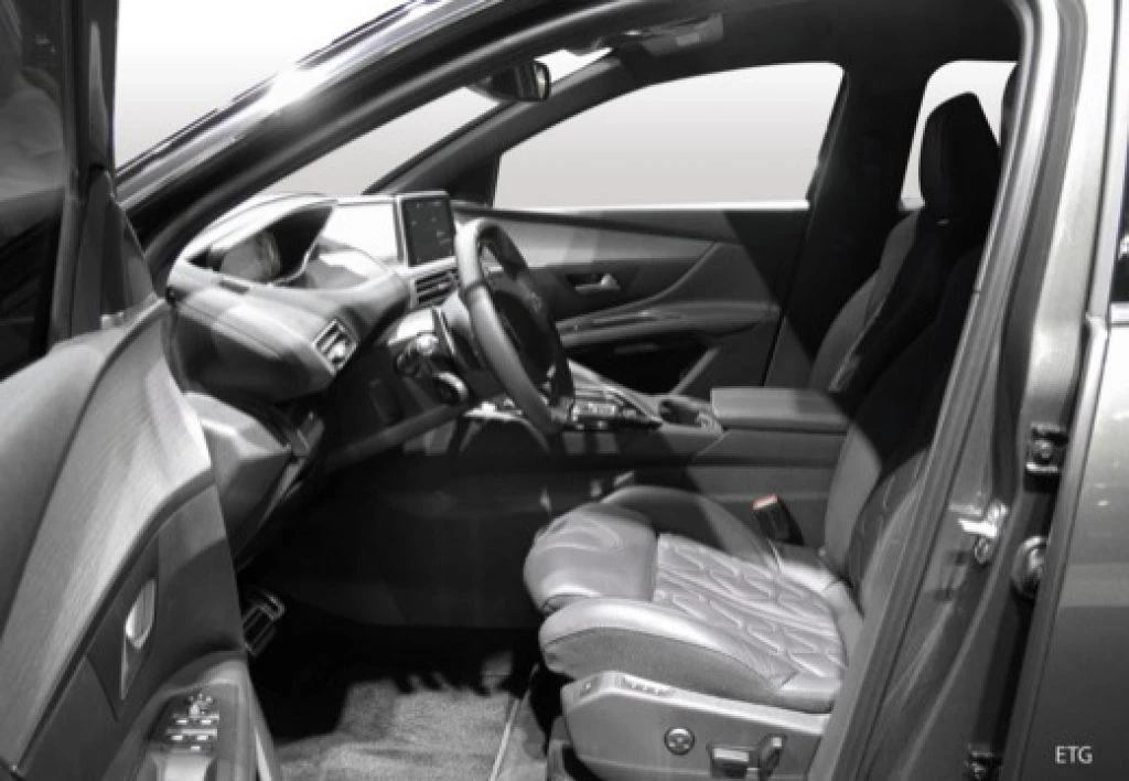 PEUGEOT 3008 1.6 Hybrid Allure Pack 225cv E-eat8 - 4