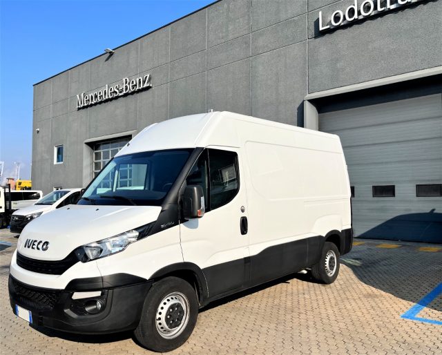 IVECO Daily 35S12 - Furgone 