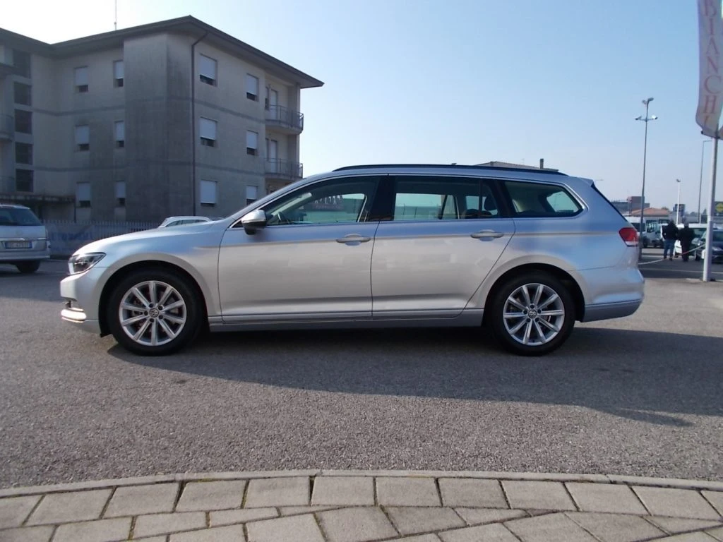 VOLKSWAGEN Passat Variant 2.0 TDI DSG Business BlueMotion Tech - 7