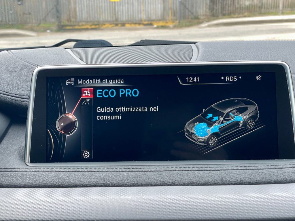 BMW X6 XDrive 30d Msport (Navi/Retro/Pelle) - 27