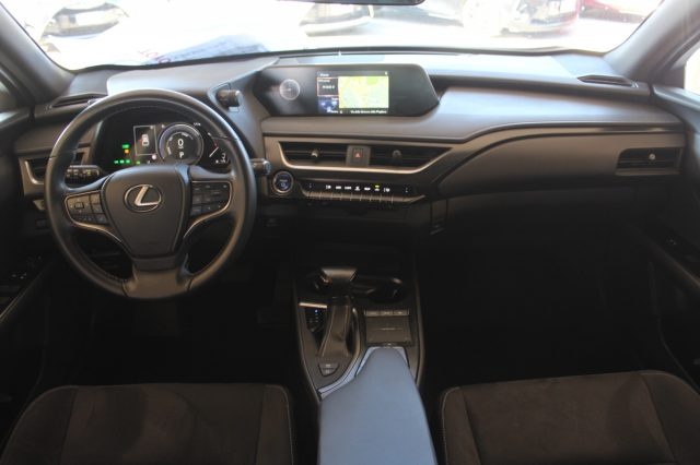 Lexus UX 250H  benzina/elettrica - dettaglio 11