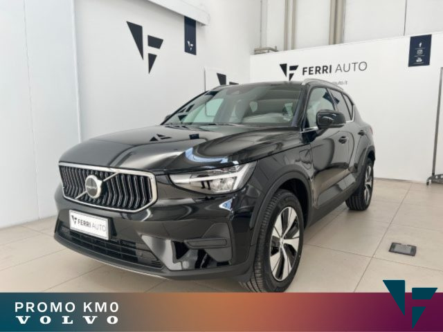 VOLVO XC40 T4 Recharge Core Bright 