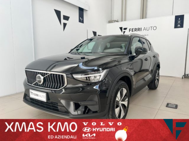 VOLVO XC40 T4 Recharge Core Bright 