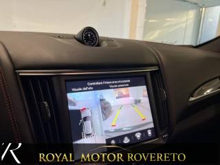 Maserati Levante  - Foto 12