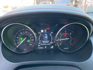 Jaguar E-Pace  - Foto 11