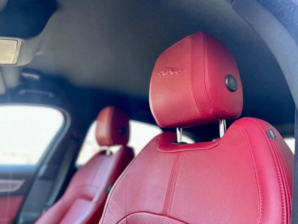 JAGUAR F-Pace 2.0d D200 AWD R-Dynamic SE - 19