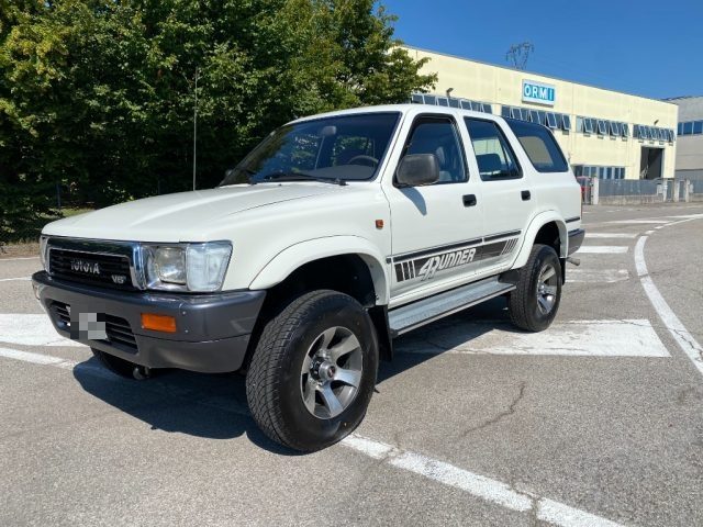 TOYOTA 4-Runner Bianco pastello