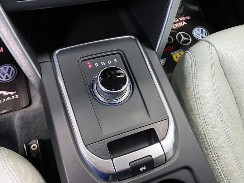 LAND ROVER Discovery Sport 2.0 TD4 AWD 150 CV AUTO 4X4 - 28