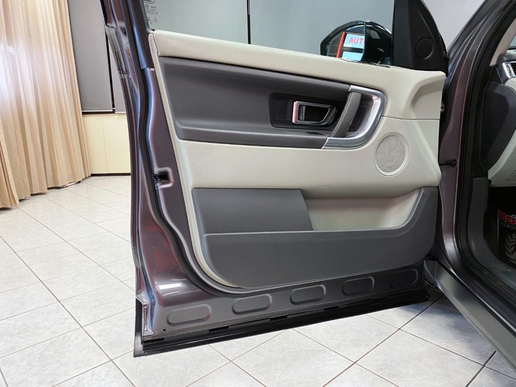 LAND ROVER Discovery Sport 2.0 TD4 AWD 150 CV AUTO 4X4 - 40