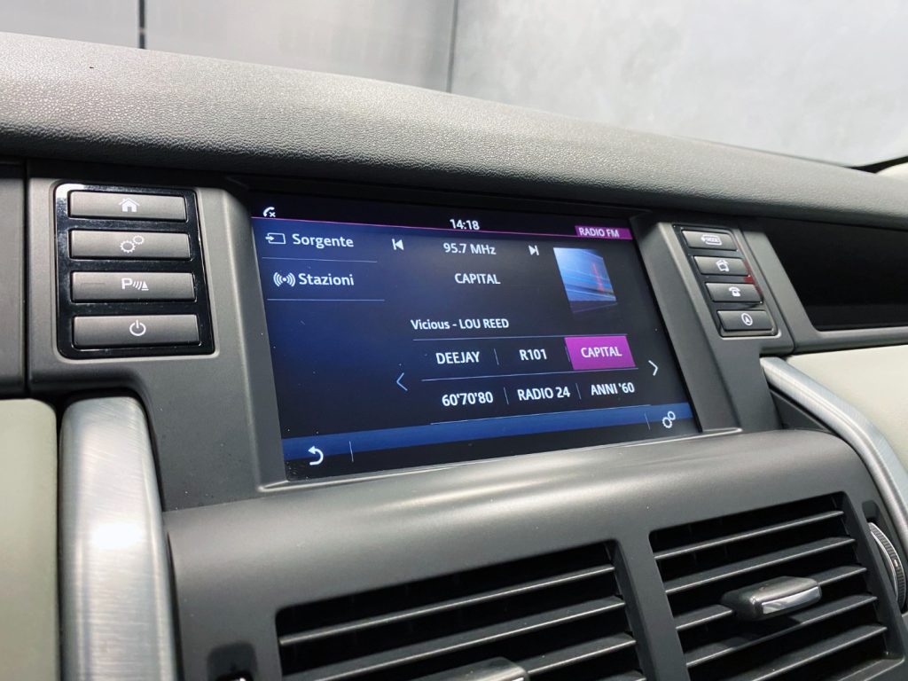 LAND ROVER Discovery Sport 2.0 TD4 AWD 150 CV AUTO 4X4 - 44