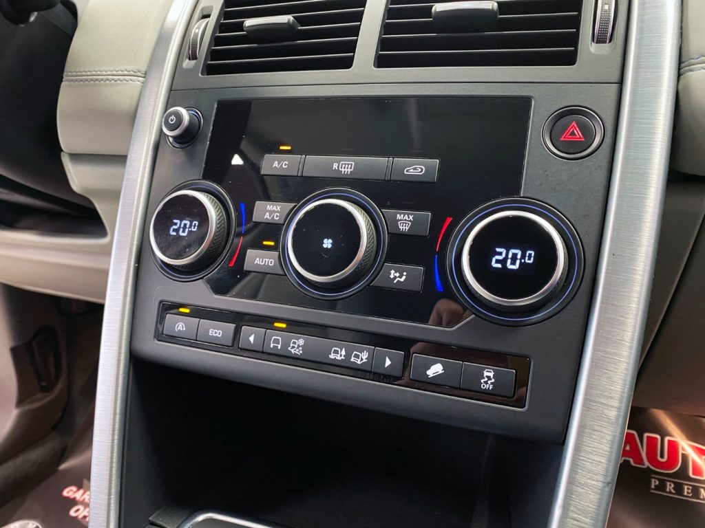 LAND ROVER Discovery Sport 2.0 TD4 AWD 150 CV AUTO 4X4 - 50