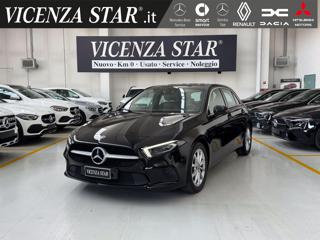 Mercedes-Benz A 180 d SPORT AUTOMATIC