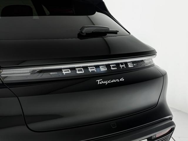 PORSCHE Taycan 4 Cross Turismo