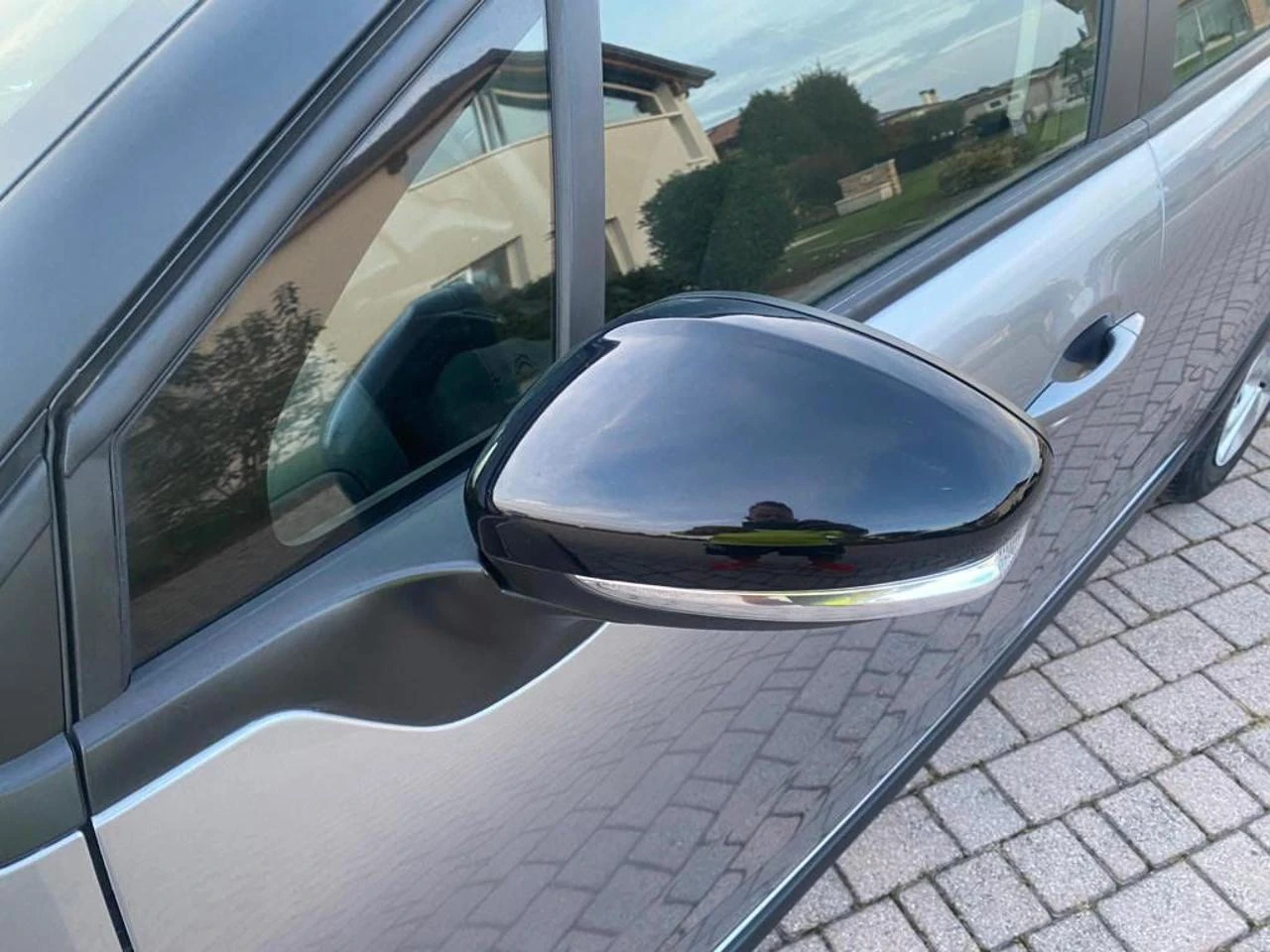 CITROEN C3 PureTech 82 Shine - particolari-esterni