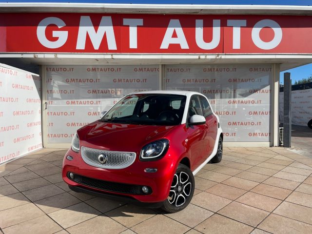 SMART ForFour Rosso metallizzato