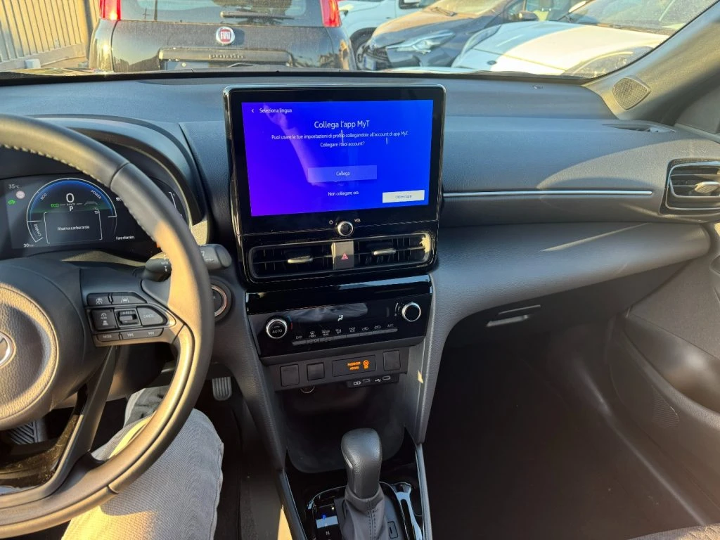 TOYOTA Yaris Cross 1.5 Hybrid 5p. E-CVT Trend MY 25 PRONTA CONSEGNA - 15