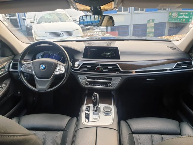 BMW 730 d xDrive Luxury