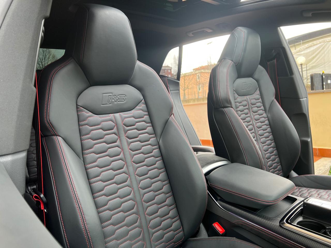 AUDI RS Q8 TFSI V8 quattro V-MAX 305KM/H CARBO FULL - abitacolo-anteriore